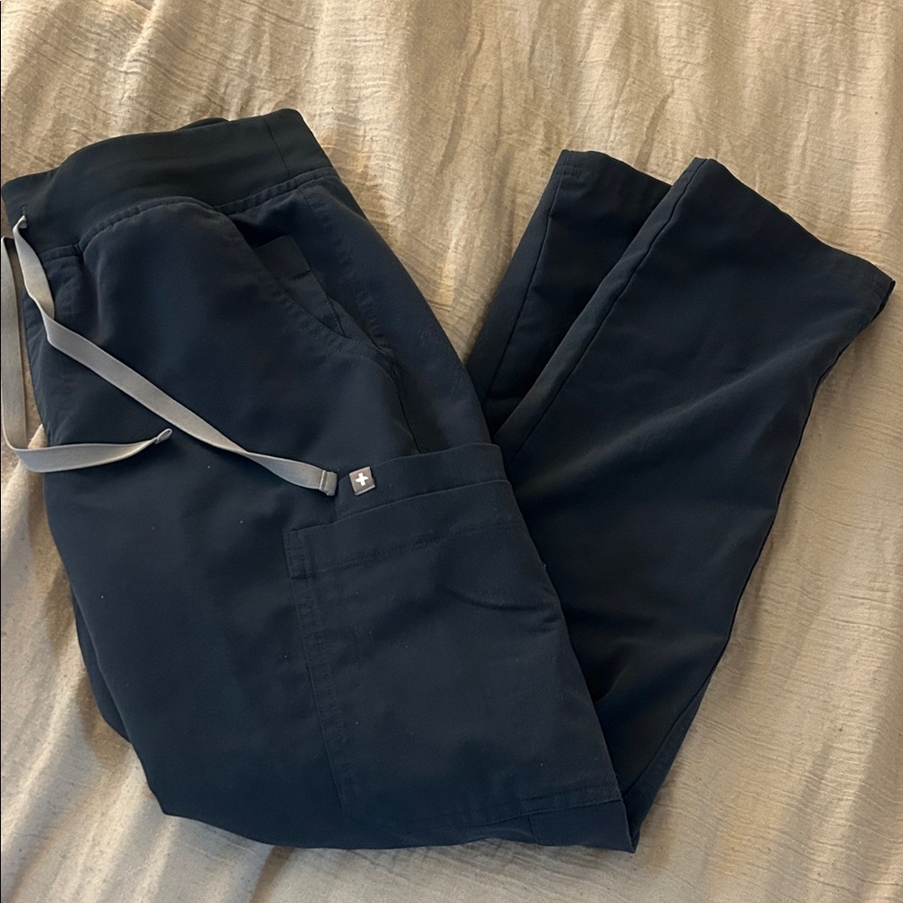 Figs dark harbor straight scrub pants